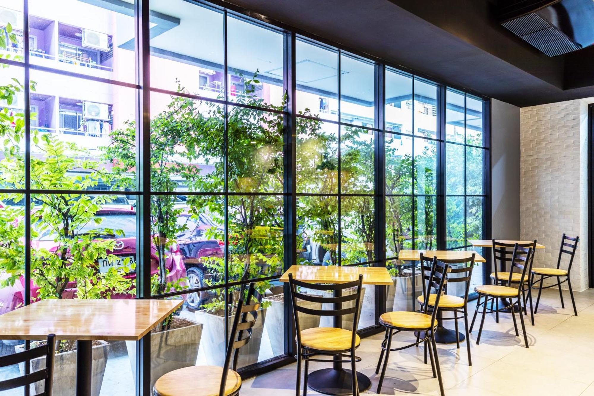 Aliz Hotel Nonthaburi Exterior foto
